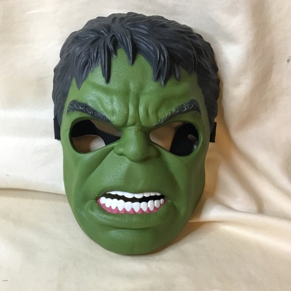 Hasbro Green and Black Hulk Mask with White Teeth